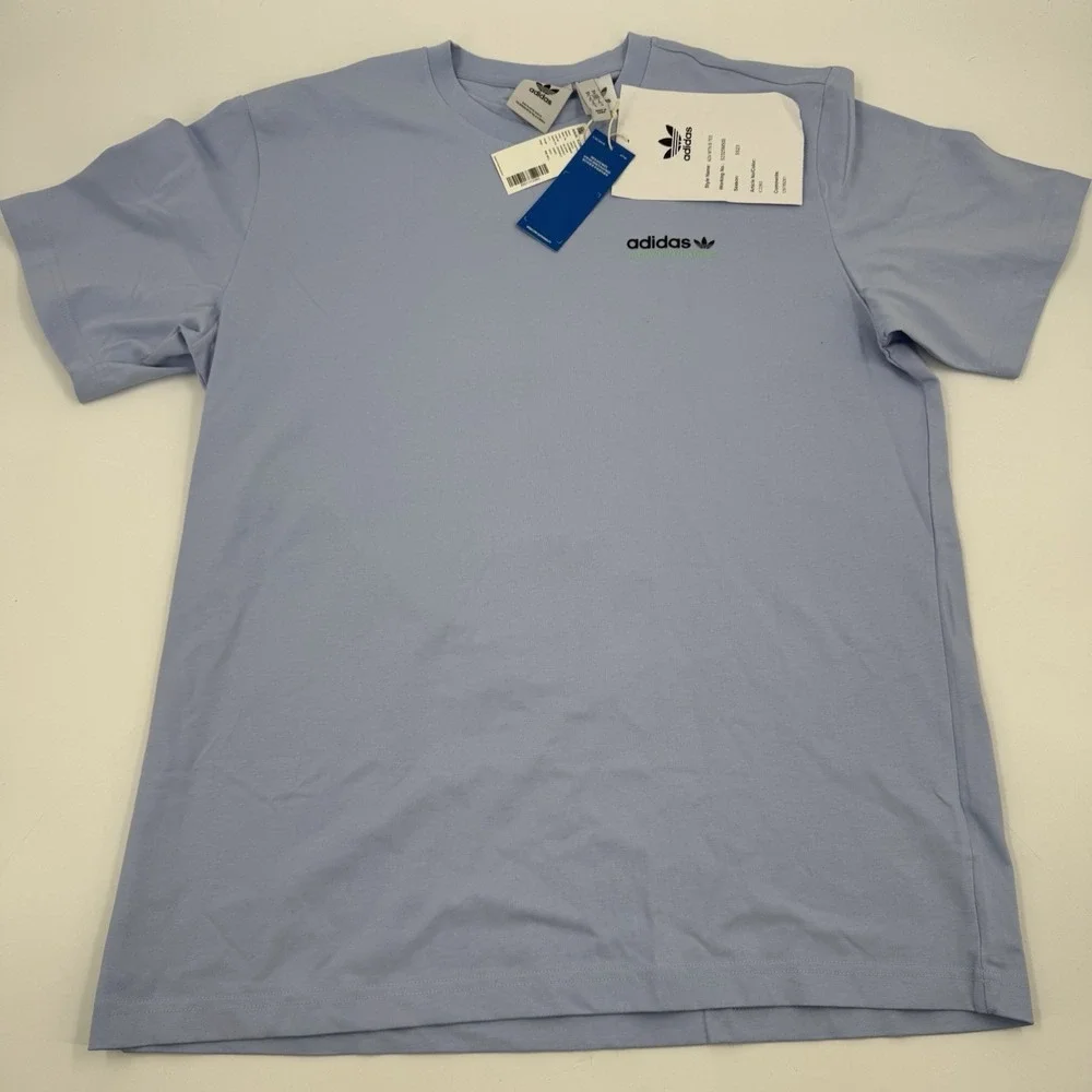 Adidas Originals Adventure‎ Mountain Graphic T-Shirt Size Medium SAMPLE PRE SELL